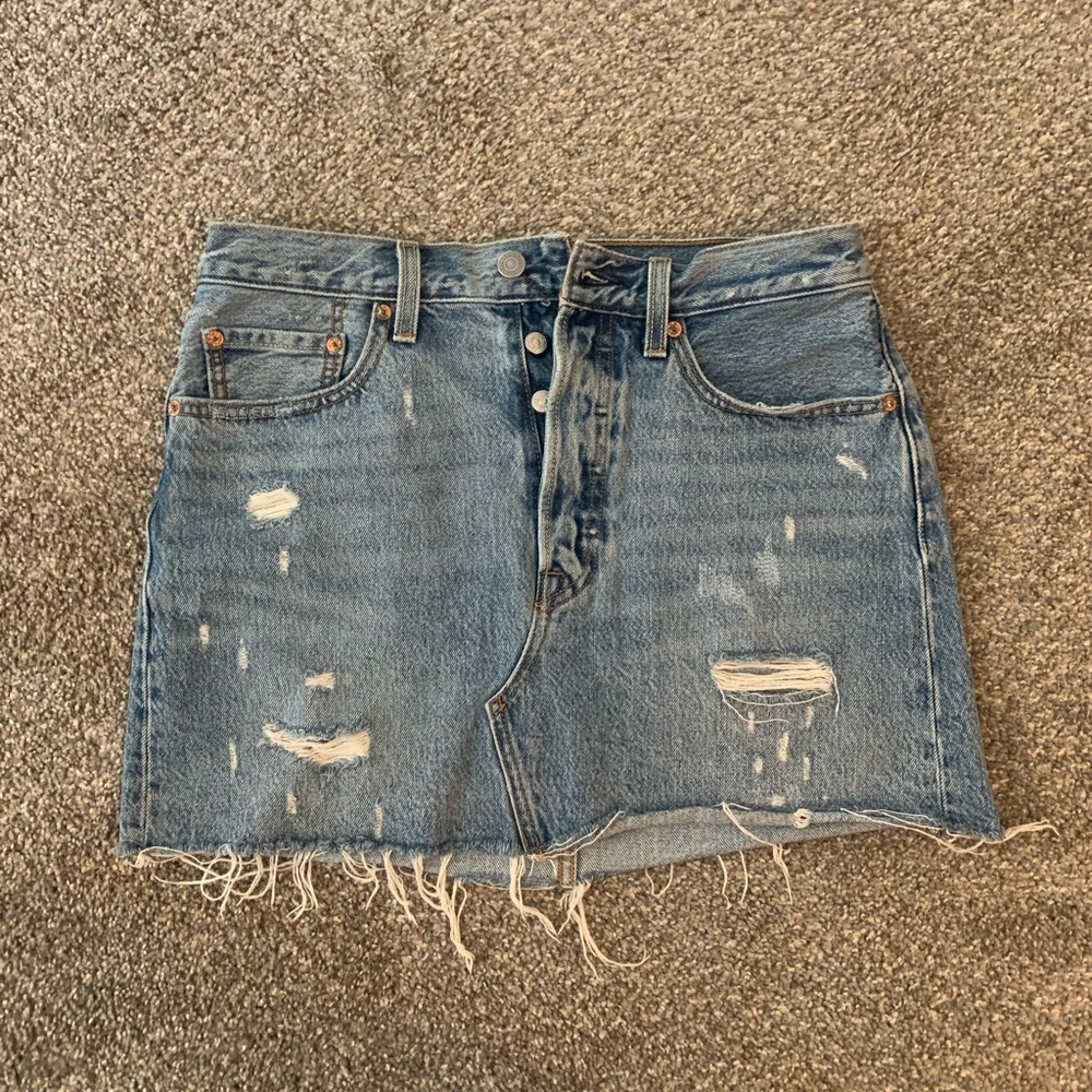 Levi’s denim skirt